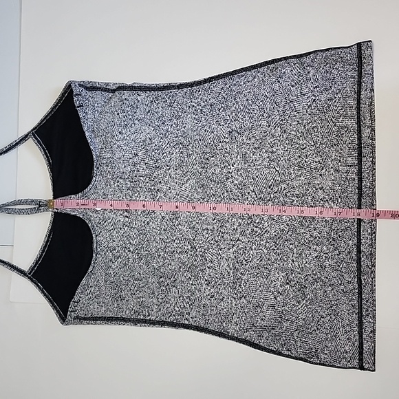 Lululemon Power  Speckled Racerback Tank/Size 8 - Picture 8 of 11